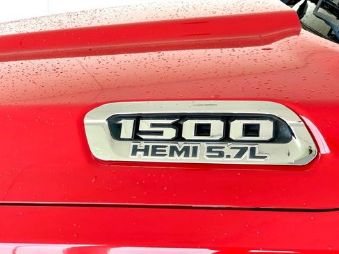 Used 2019 RAM 1500 Big Horn AWD/4WD image 10