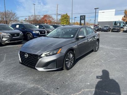 Used 2023 Nissan Altima 2.5 SV