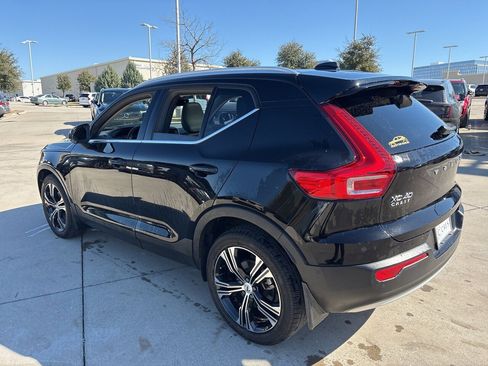 Used 2021 Volvo XC40 T5 Inscription w/ Protection Package Premier image 7