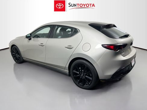 Used 2024 MAZDA MAZDA3 s FWD image 6