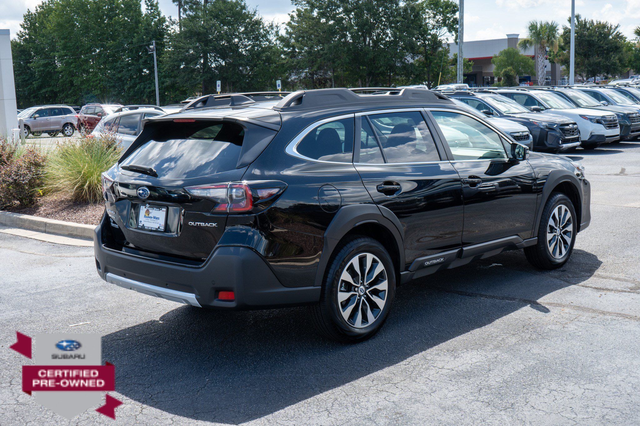 Certified 2024 Subaru Outback Limited AWD/4WD image 3