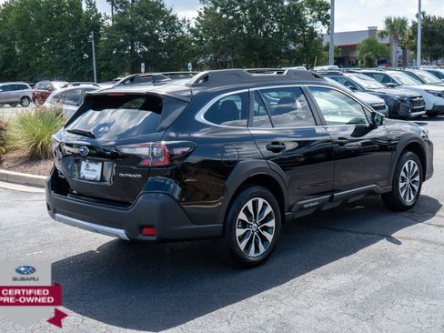 Certified 2024 Subaru Outback Limited AWD/4WD image 3