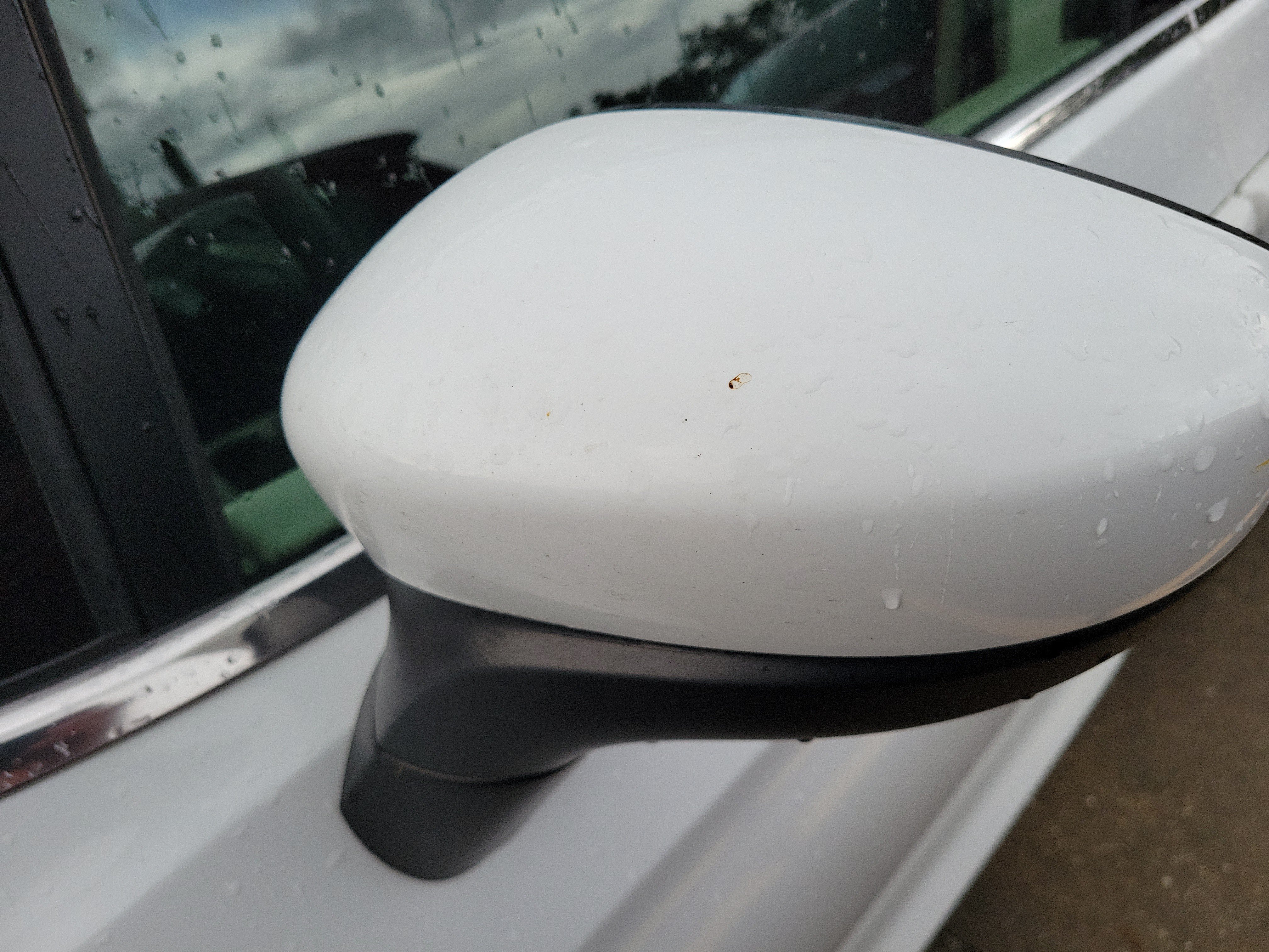 Used 2023 Chrysler Voyager LX FWD image 6