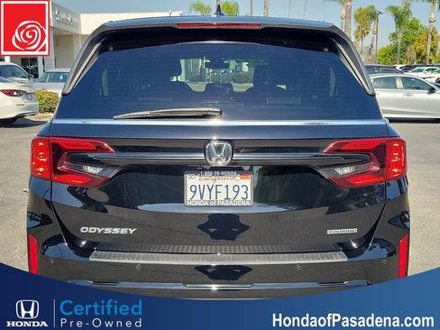 Certified 2026 Honda Odyssey Touring image 8