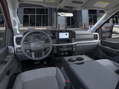 New 2025 Ford F350 XLT w/ 360-Degree Camera Package image 9
