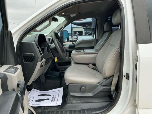 Used 2018 Ford F350 XL w/ Power Equipment Group AWD/4WD image 21