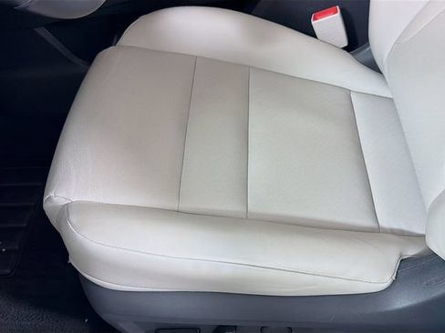 Certified 2023 Nissan Rogue SV w/ SV Premium B Package AWD/4WD image 25