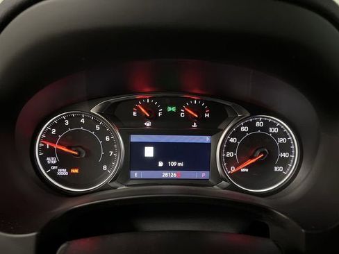 Certified 2022 GMC Terrain SLE w/ Driver Convenience Package image 12