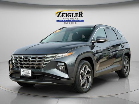 Certified 2024 Hyundai Tucson Limited AWD/4WD image 3
