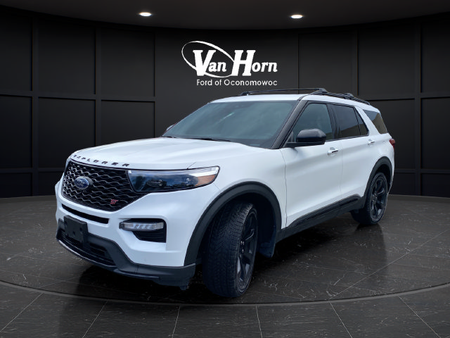 Used 2022 Ford Explorer ST w/ ST High-Performance Pack AWD/4WD image 3