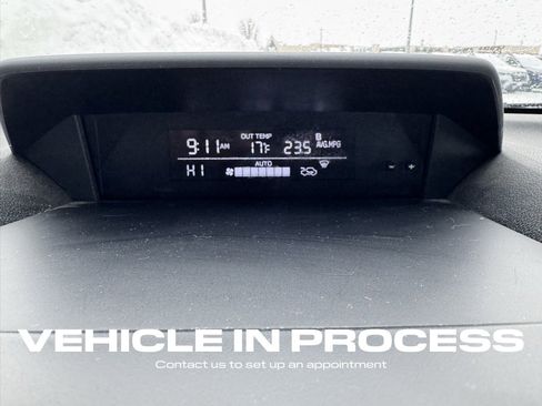 Used 2023 Subaru Crosstrek 2.0i Premium image 18
