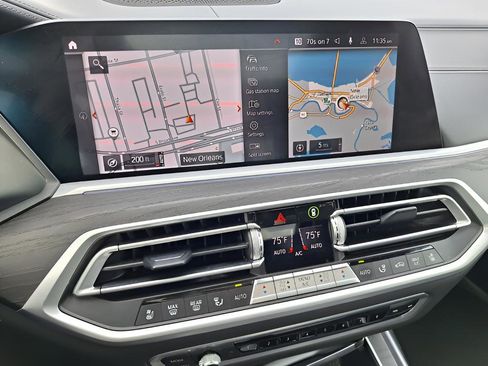 Used 2021 BMW X7 xDrive40i w/ M Sport Package image 23