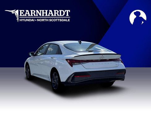 New 2026 Hyundai Elantra SEL w/ Cargo Package FWD image 5