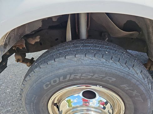 Used 1989 Ford F450 2WD Regular Cab Super Duty image 20