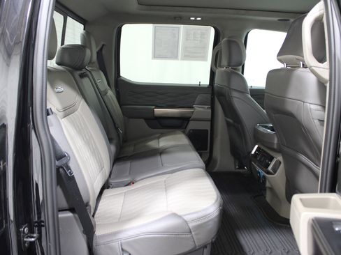 Used 2025 Ford F150 Platinum w/ Equipment Group 703A Plus image 31