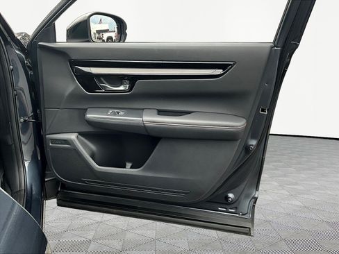 Used 2025 Honda CR-V Sport Touring image 28