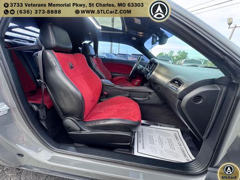 Used 2017 Dodge Challenger R/T Scat Pack RWD image 16
