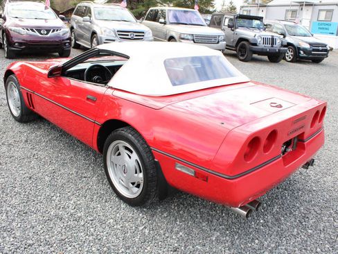 Used 1989 Chevrolet Corvette Convertible image 17