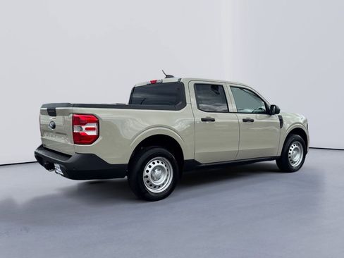 New 2025 Ford Maverick XL image 6