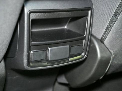 Used 2025 Subaru Forester image 43