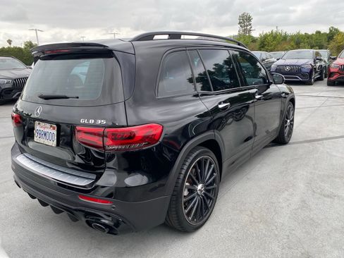 Used 2022 Mercedes-Benz GLB 35 AMG 4MATIC image 3