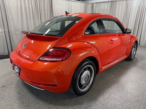 Used 2018 Volkswagen Beetle 2.0T Coast w/ Coast Lighting Package image 4