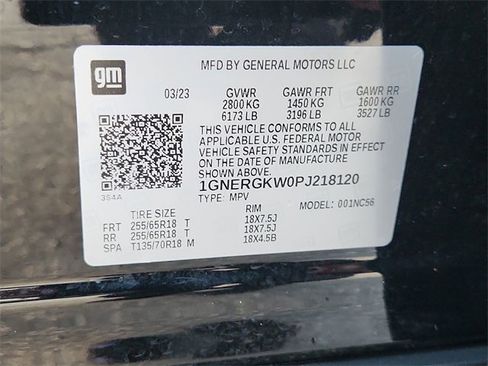Used 2023 Chevrolet Traverse LT image 32
