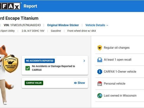 Certified 2022 Ford Escape Titanium image 2