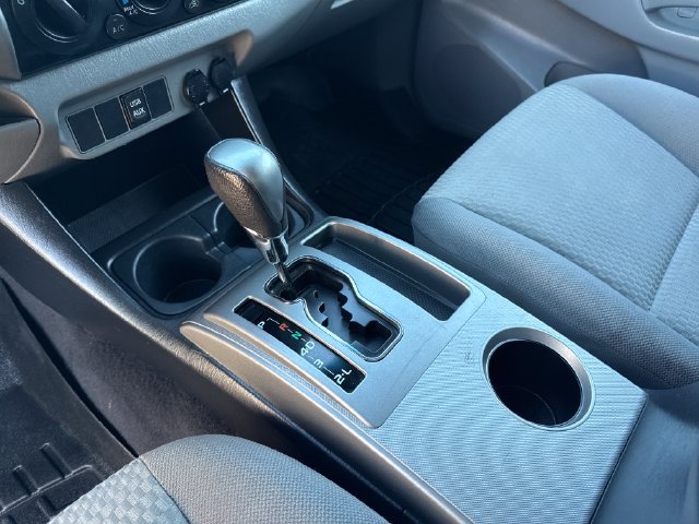 Used 2012 Toyota Tacoma 4x4 Double Cab w/ SR5 Pkg image 25