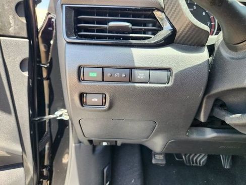 Used 2024 Nissan Sentra SV FWD image 21