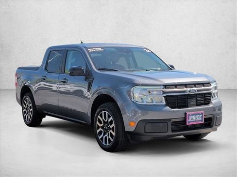Used 2024 Ford Maverick Lariat AWD/4WD image 3