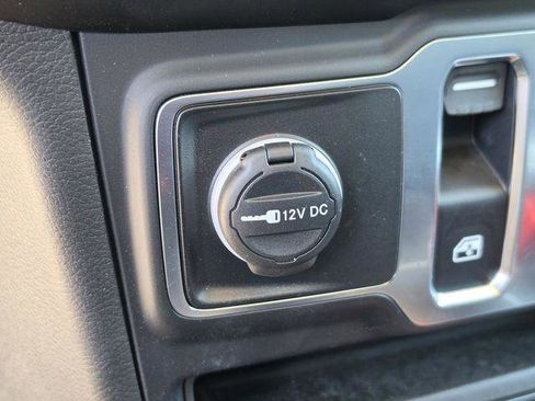 Certified 2023 Jeep Wrangler Sport AWD/4WD image 25