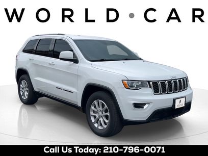 Used 2021 Jeep Grand Cherokee Laredo