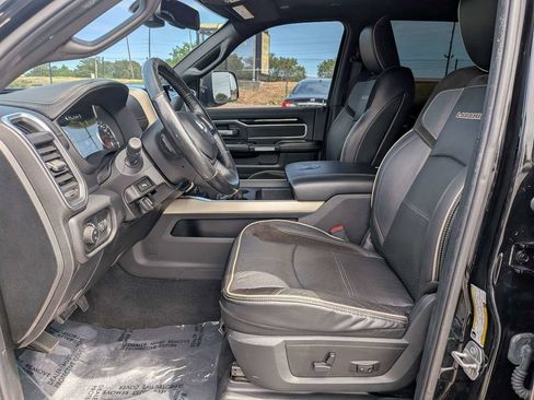 Used 2019 RAM 2500 Laramie AWD/4WD image 18