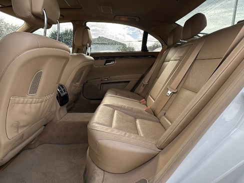 Used 2013 Mercedes-Benz S 550 image 15