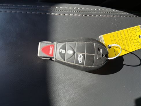 Used 2009 Dodge Challenger R/T w/ Sound Group image 13