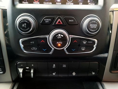Used 2014 RAM 1500 Sport image 11