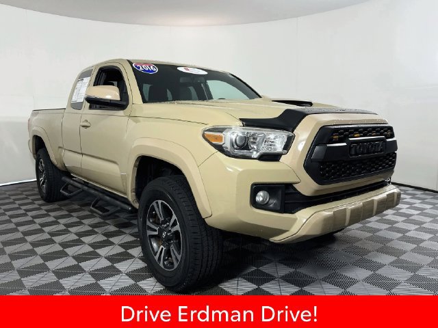 Certified 2016 Toyota Tacoma TRD Sport w/ Premium & Technology Package AWD/4WD image 1