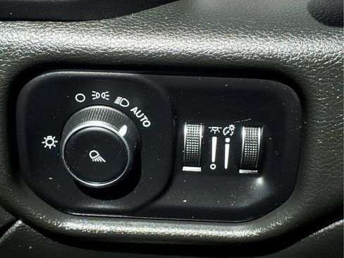 Used 2020 RAM 2500 Tradesman AWD/4WD image 16