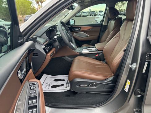Used 2024 Acura MDX FWD w/ Technology Package image 14