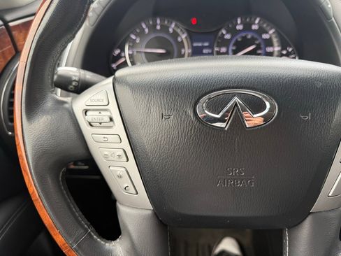 Used 2016 INFINITI QX80 2WD w/ Deluxe Technology Package image 18