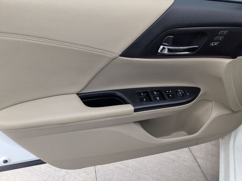 Used 2013 Honda Accord EX-L image 13