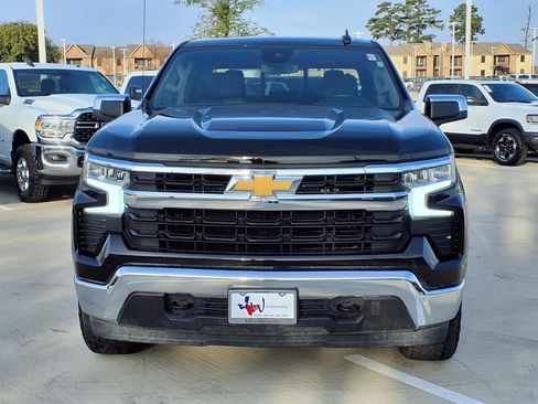 Used 2024 Chevrolet Silverado 1500 LT image 4