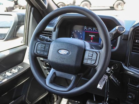 Used 2025 Ford F150 STX image 19