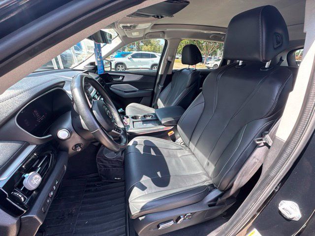 Used 2025 Acura MDX w/ Technology Package FWD image 5