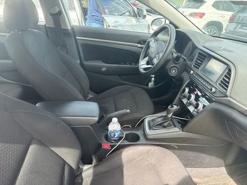Used 2019 Hyundai Elantra SEL w/ Cargo Package FWD image 13