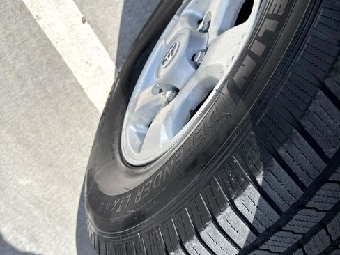 Used 1998 Toyota Land Cruiser image 2