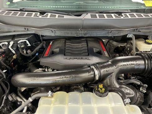 Used 2022 Ford F150 Raptor w/ Raptor 37 Performance Package AWD/4WD image 28