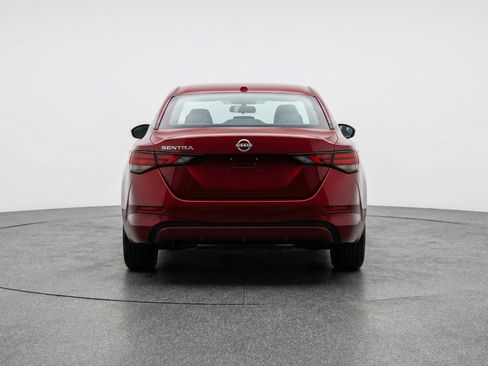 Used 2025 Nissan Sentra SV image 7