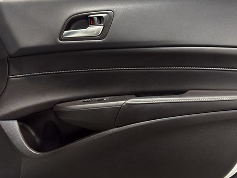 Used 2020 Acura ILX w/ Premium Package FWD image 8